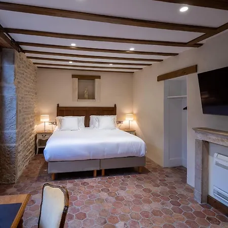 Les Remparts Et Demeures Historiques 4*