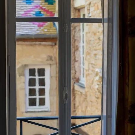 Les Remparts Et Demeures Historiques 4*