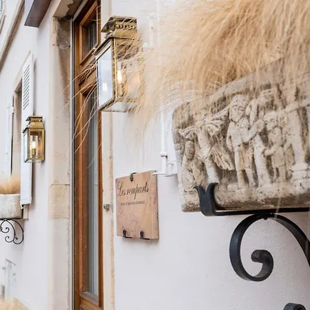 Hotel Les Remparts Et Demeures Historiques