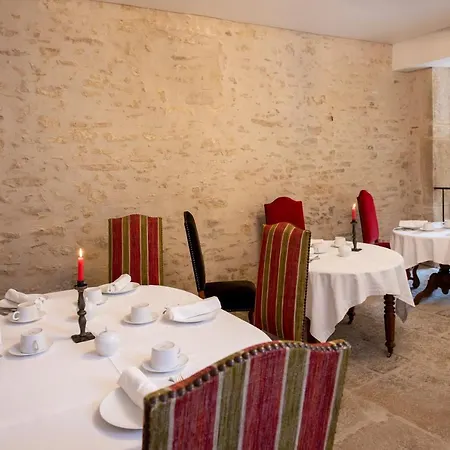 Les Remparts Et Demeures Historiques 4*