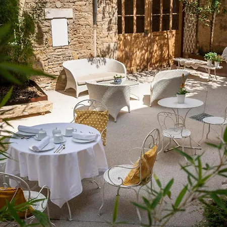 Les Remparts Et Demeures Historiques 4* Beaune (Cote d'Or)