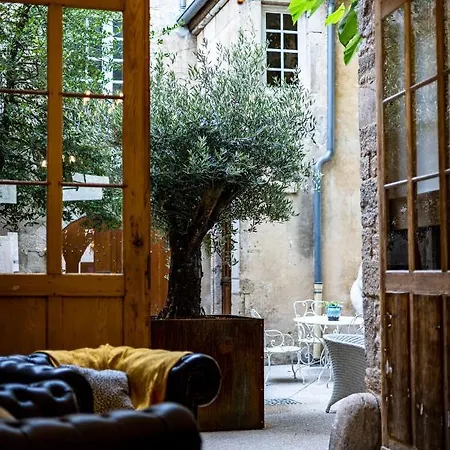 Les Remparts Et Demeures Historiques Hotel 4*