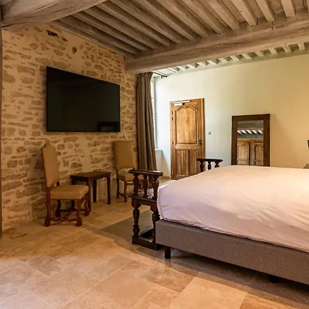 Hotel Les Remparts Et Demeures Historiques