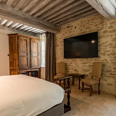 Les Remparts Et Demeures Historiques Beaune (Cote d'Or)