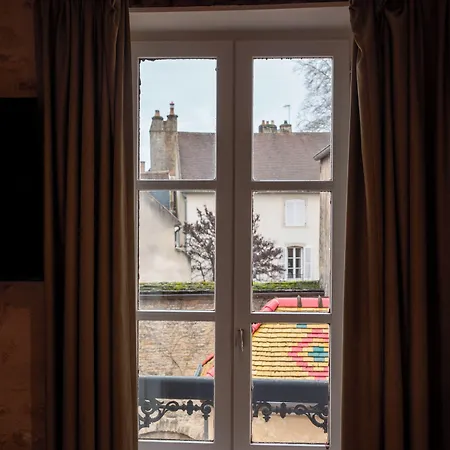 Hotel Les Remparts Et Demeures Historiques