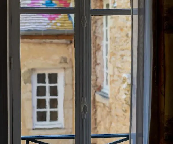 Les Remparts Et Demeures Historiques 4*