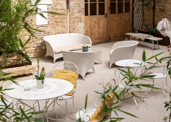 Les Remparts Et Demeures Historiques 4* Beaune (Cote d'Or)