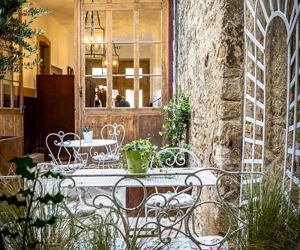 Les Remparts Et Demeures Historiques 4* Beaune (Cote d'Or)