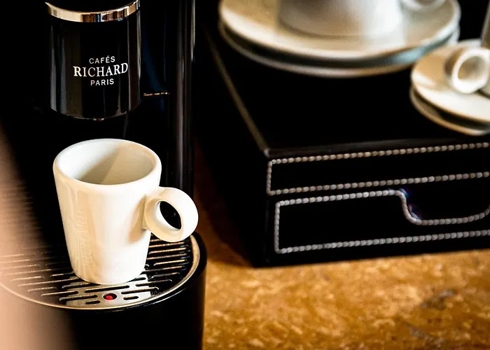 Les Remparts Et Demeures Historiques 4*