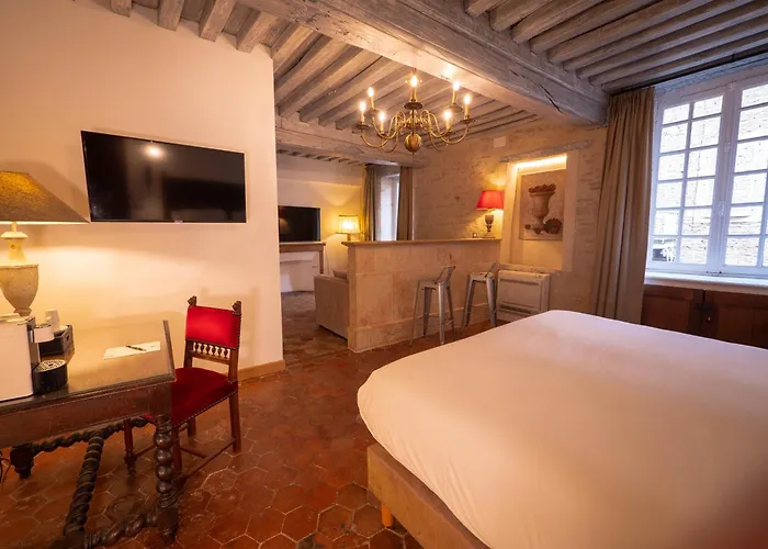 Les Remparts Et Demeures Historiques 4* Beaune (Cote d'Or)